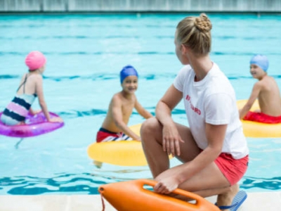 Photo for the news post: (1) Junior Lifeguard Camp (Holiday & March Break 2024)